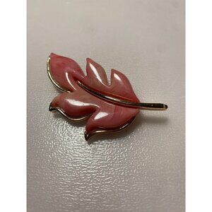 Vintage signed Sarah Coventry Pink Leaf Gold Tone Leaf Brooch Pin 1960's